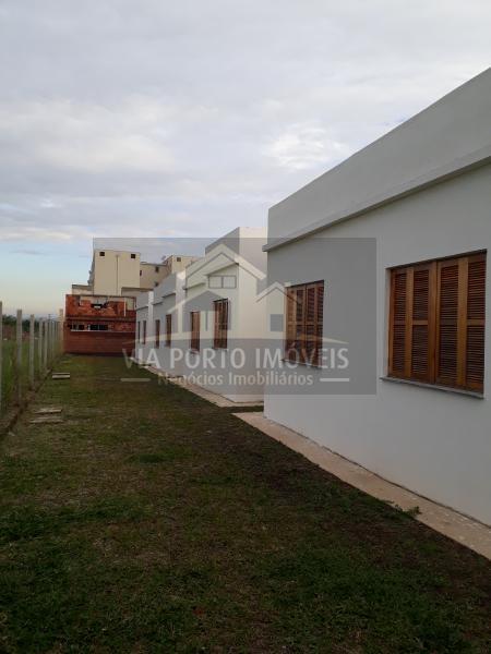 Casa à venda com 2 quartos, 47m² - Foto 15