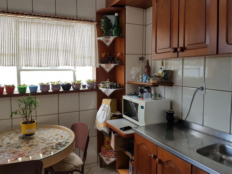 Apartamento à venda com 2 quartos, 63m² - Foto 4