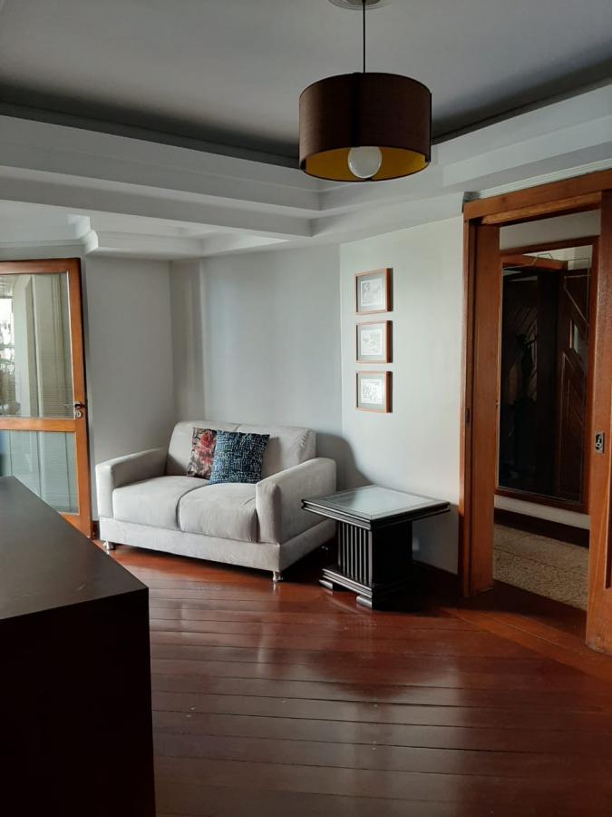 Apartamento à venda com 3 quartos, 197m² - Foto 12