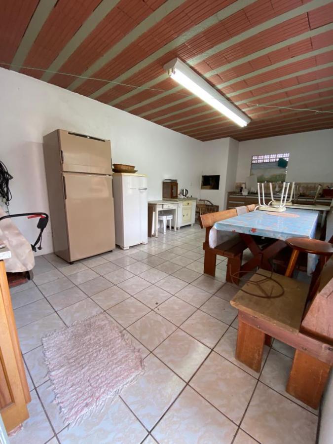 Casa à venda com 4 quartos, 300m² - Foto 13