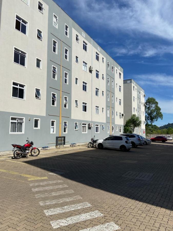 Apartamento à venda com 2 quartos, 45m² - Foto 2