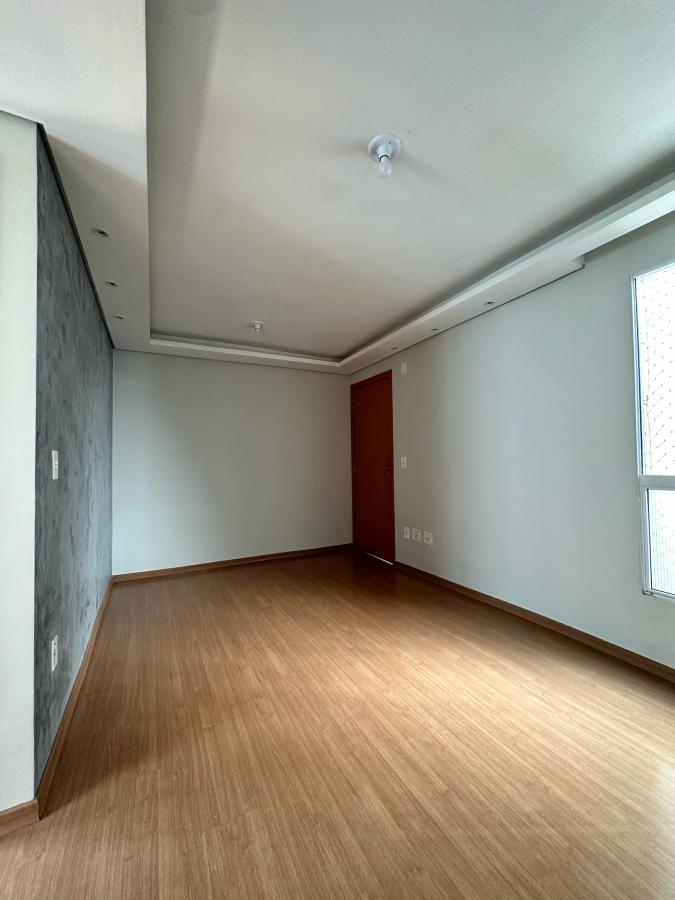 Apartamento à venda com 2 quartos, 41m² - Foto 2