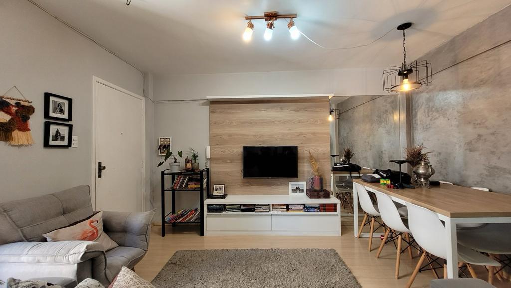 Apartamento à venda com 2 quartos, 62m² - Foto 1