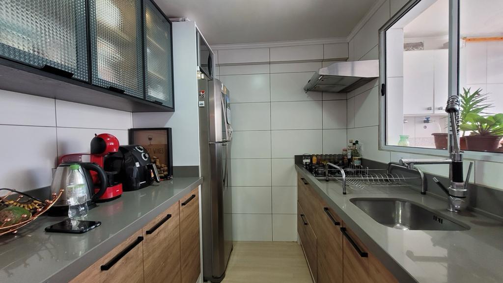 Apartamento à venda com 2 quartos, 62m² - Foto 5