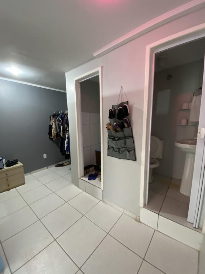 Casa à venda com 5 quartos, 123m² - Foto 11