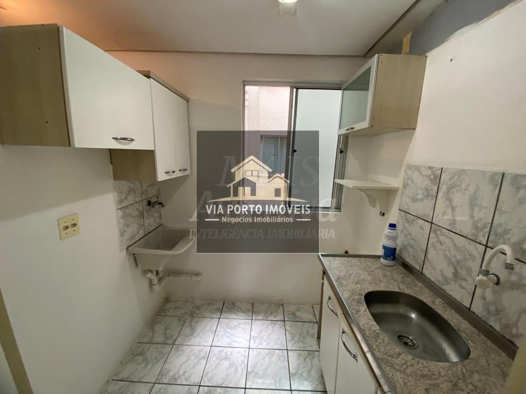 Apartamento à venda com 2 quartos, 40m² - Foto 4