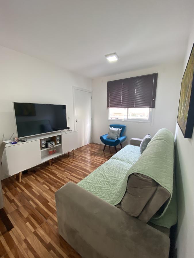 Apartamento à venda com 2 quartos, 62m² - Foto 3